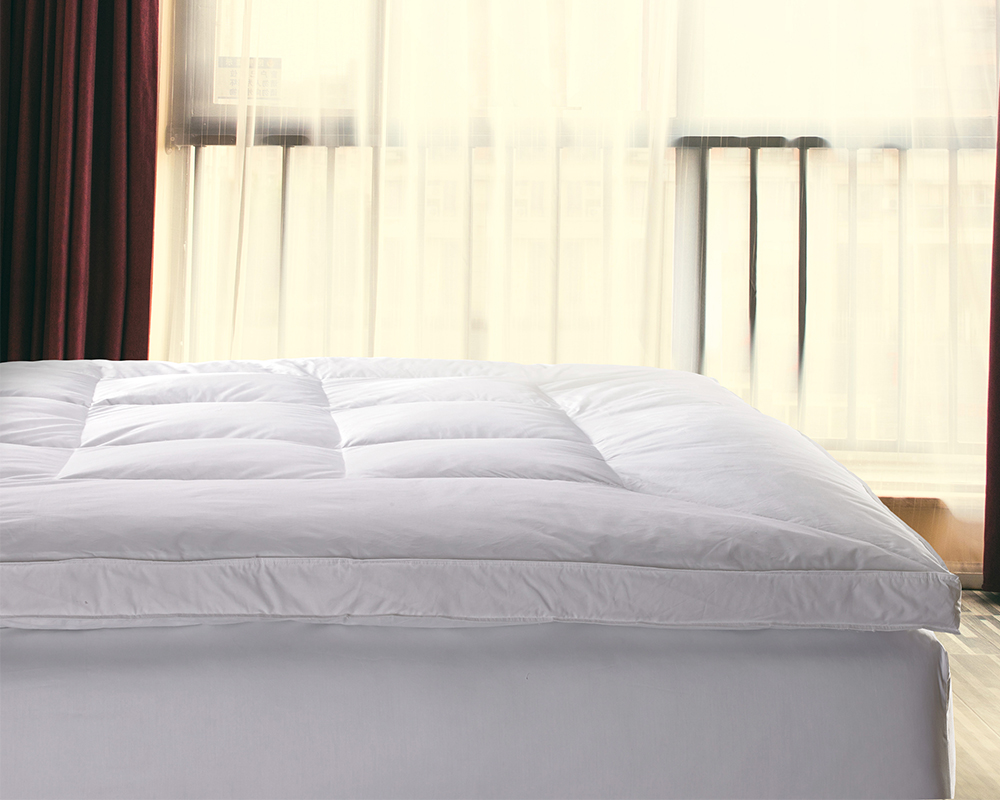 Down Alternative Mattress Topper The Ritz Carlton Hotel Shops